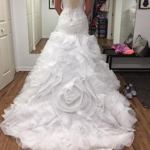 Wedding dress gown
